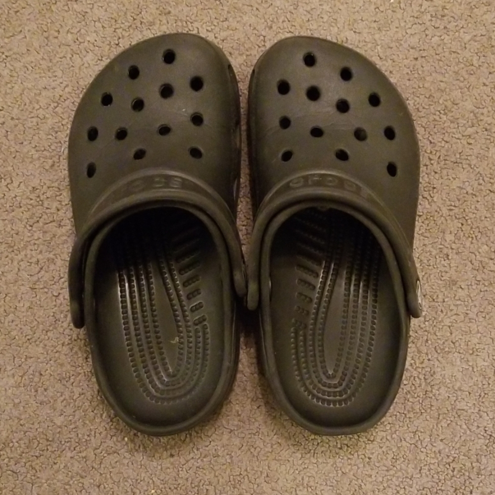 Kids Crocs Black sz 1/3